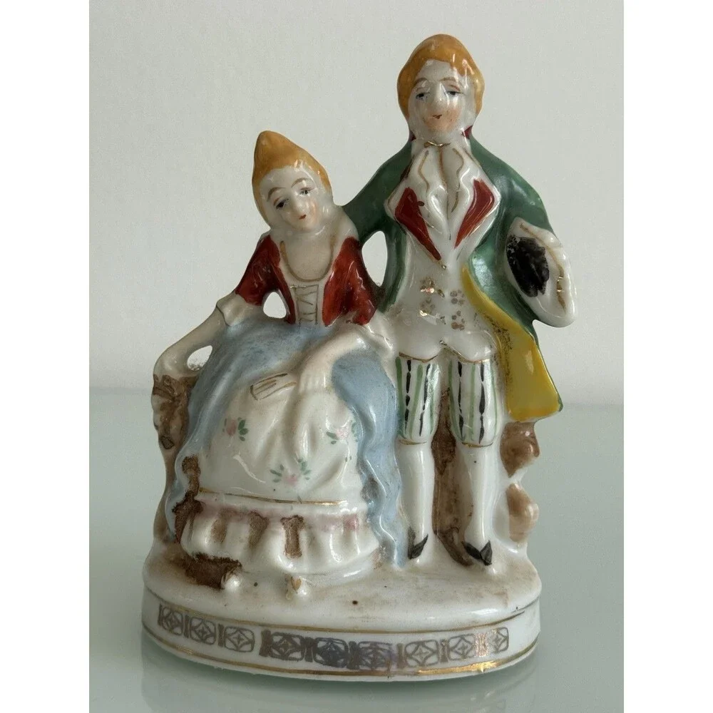 ✿ Vintage Japan Porcelain Figurine Couple 1940s–1950s Hand Painted Romantic